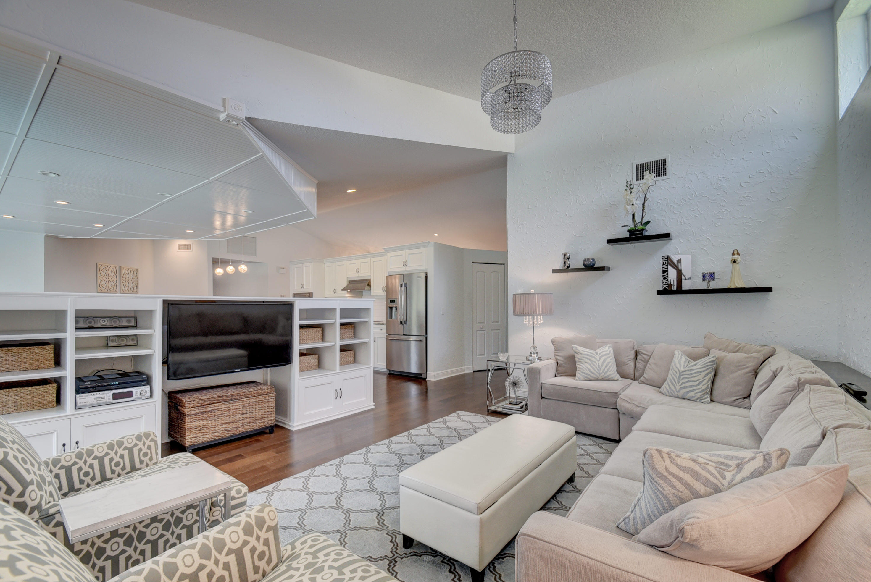 9401 Old Pine Road Boca Raton, FL 33428 - Photo 9 of 40 Family Room