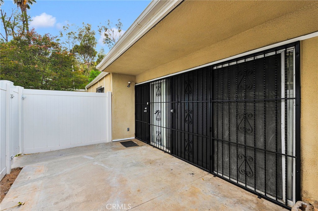 3068 Panorama Road, Unit C Riverside, CA 92506 - Photo 4 of 26