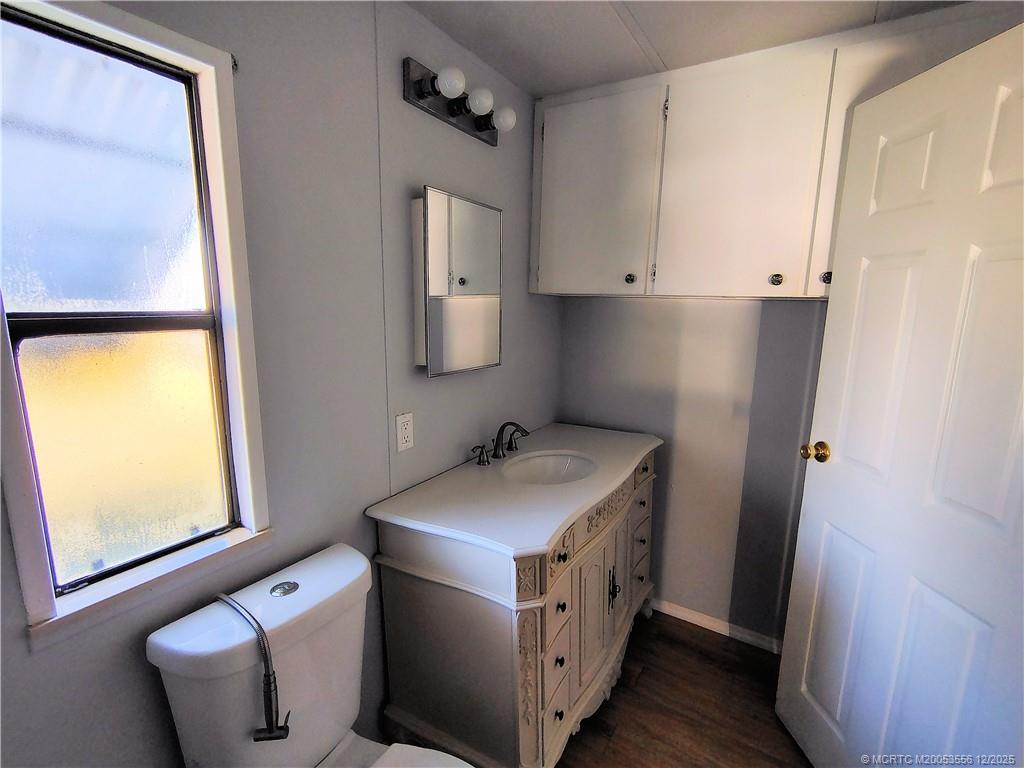 2581 Southwest Pontiac Place Stuart, FL 34997 - Photo 26 of 62 a utility room with washer and dryer