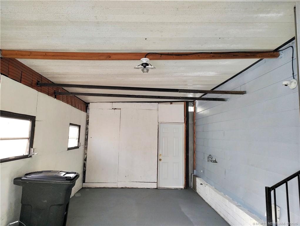 2581 Southwest Pontiac Place Stuart, FL 34997 - Photo 42 of 62 a view of a garage