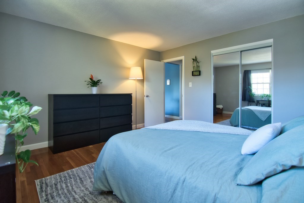 31 Arlington Road, Unit 6 Woburn, MA 01801 - Photo 8 of 12