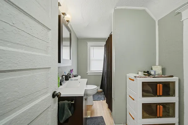 $1,000 | 412 West 4th Street, Sterling, IL 61081