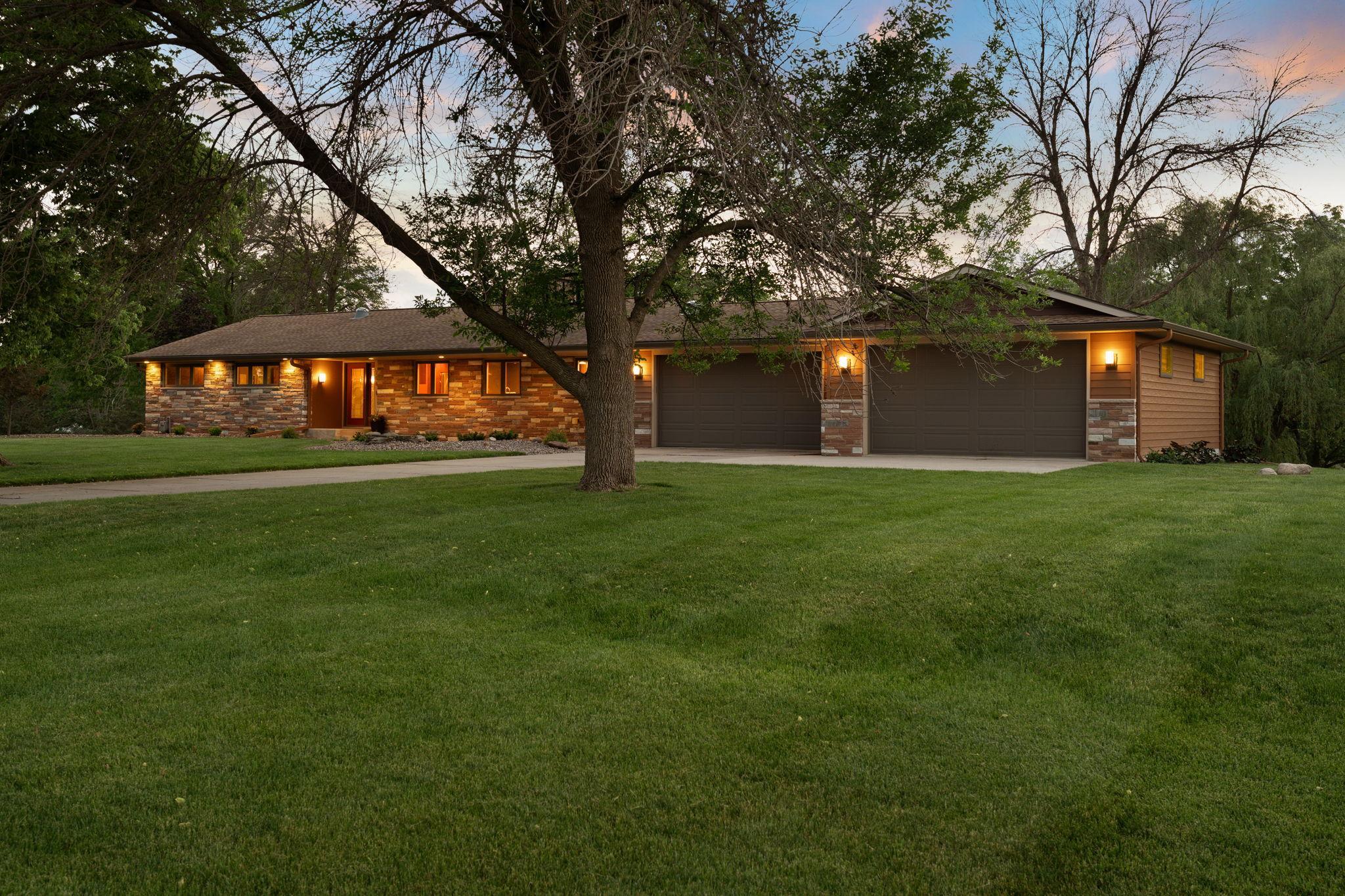 706 23rd Street Southwest Austin, MN 55912 - Photo 32 of 45