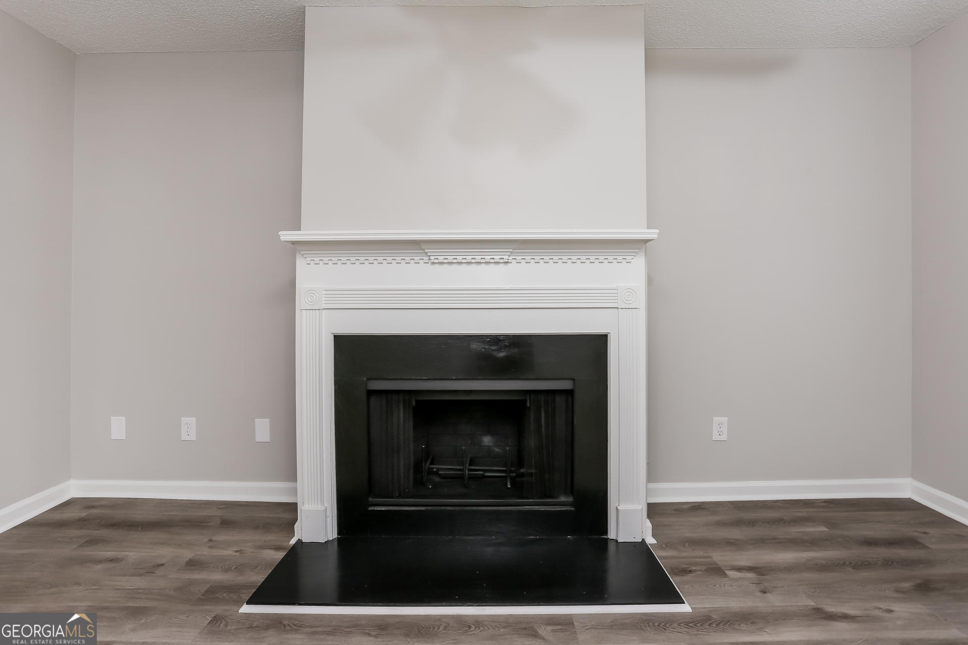 3650 Emerald Point Decatur, GA 30034 - Photo 2 of 17