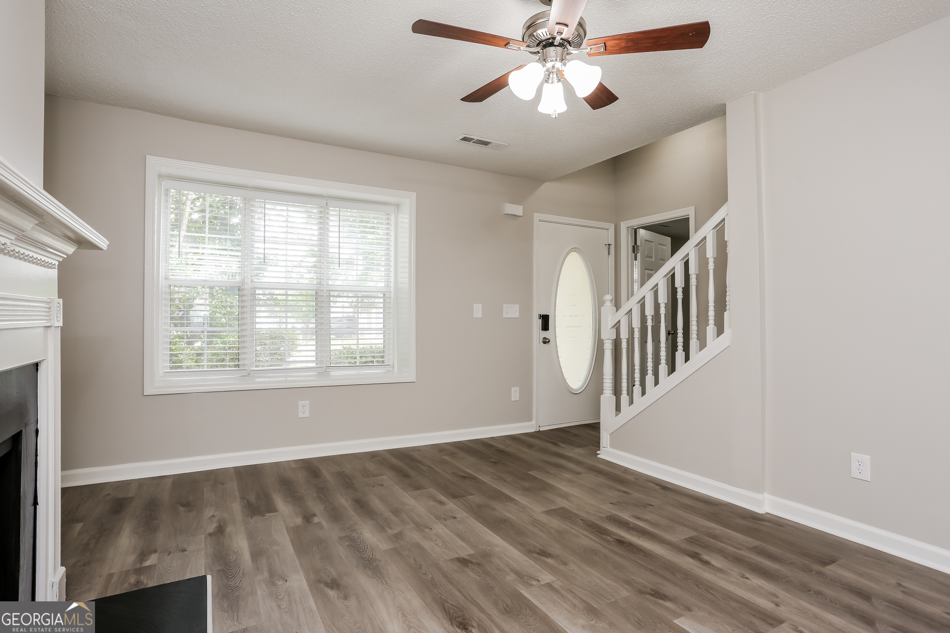 3650 Emerald Point Decatur, GA 30034 - Photo 4 of 17