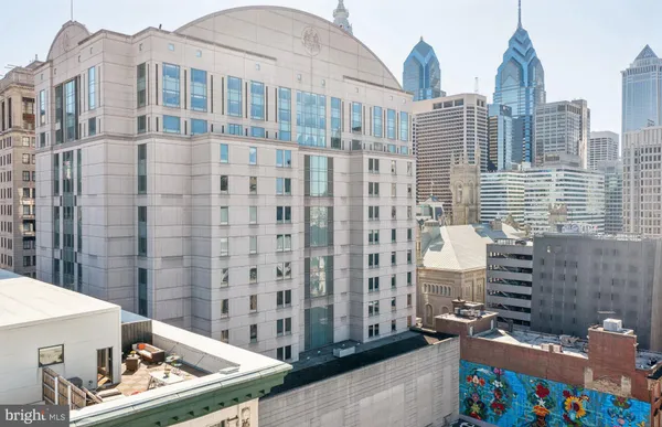 $920,000 | 1228 Arch Street, Unit 8A, Philadelphia, PA 19107