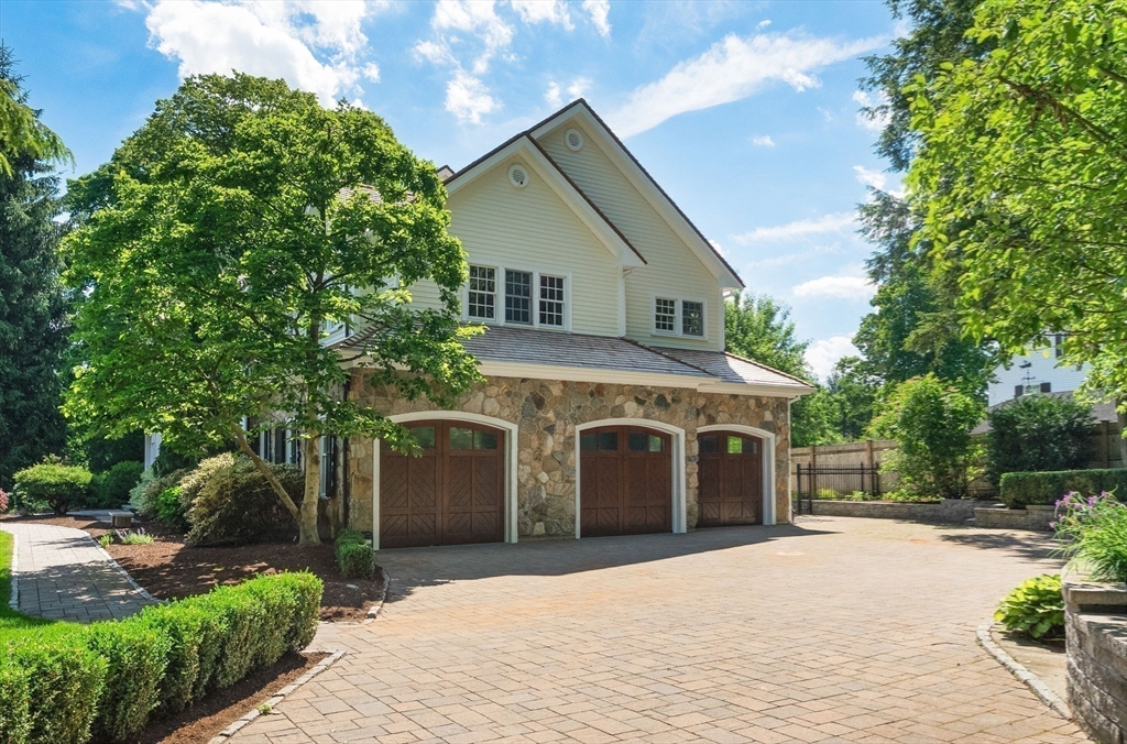 8 Valley Road Wellesley, MA 02481 - Photo 38 of 39