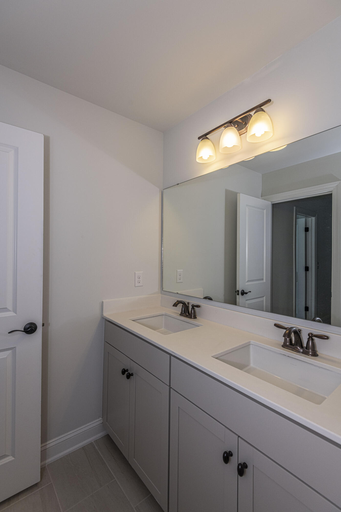 1591 Grey Marsh Road Mount Pleasant, SC 29466 - Photo 29 of 42 1591GrayMarshRd-36