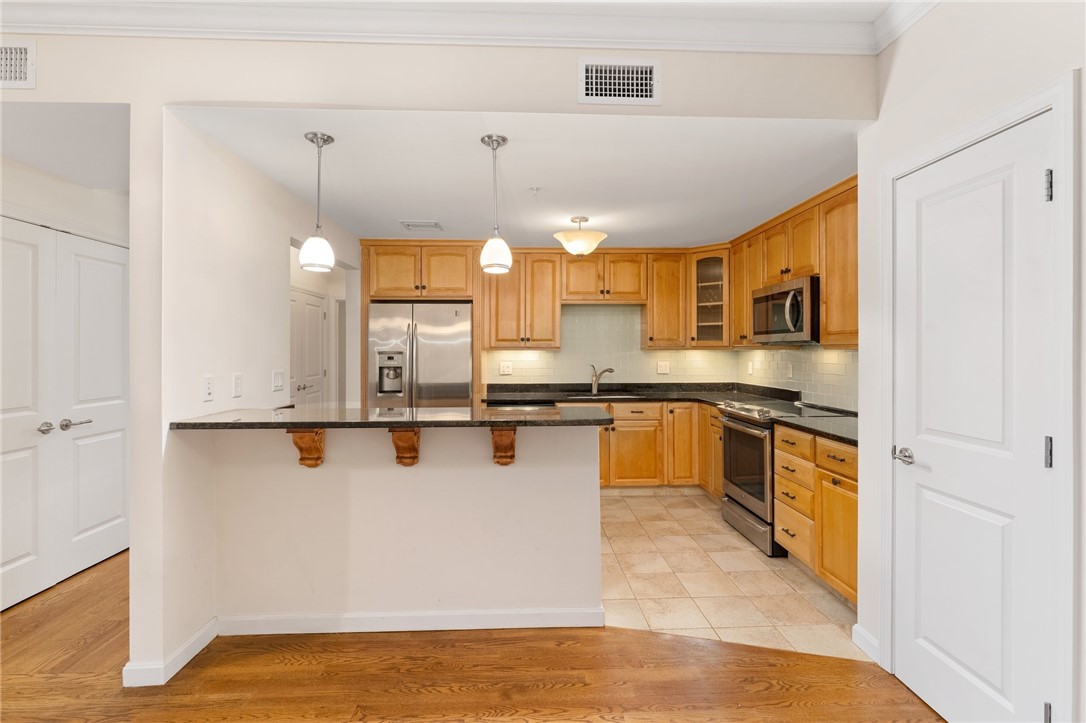 114 Granite Street, Unit 208 Westerly, RI 02891 - Photo 15 of 39