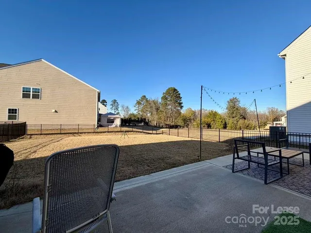 $2,850 | 15107 Nichols Hall Drive, Charlotte, NC 28273