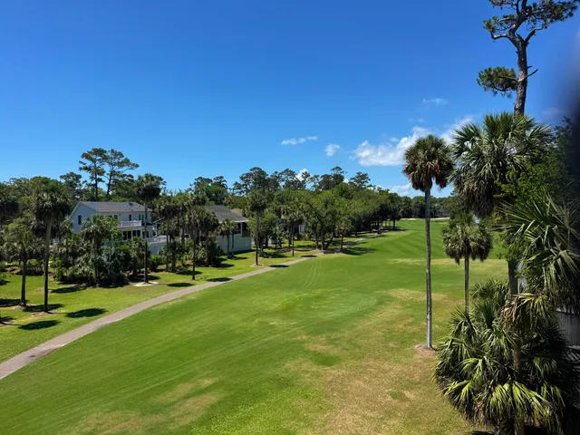 $299,800 | 287 Driftwood Lane, Edisto Beach, SC 29438