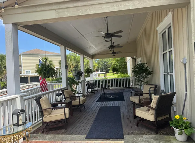 $299,800 | 287 Driftwood Lane, Edisto Beach, SC 29438