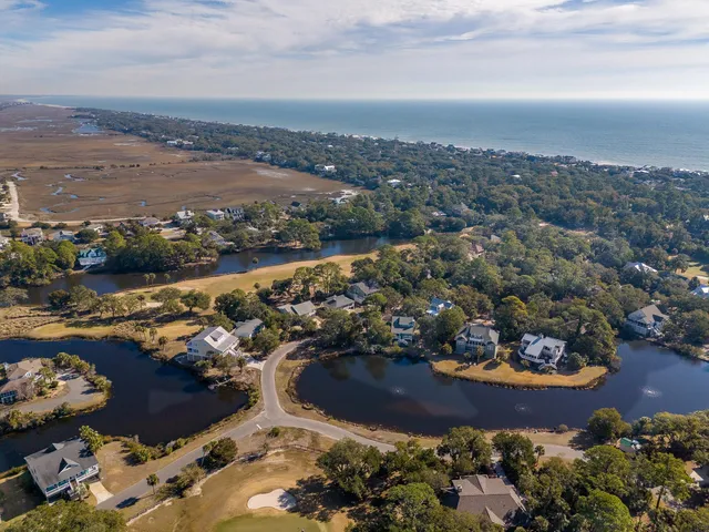 $299,800 | 287 Driftwood Lane, Edisto Beach, SC 29438