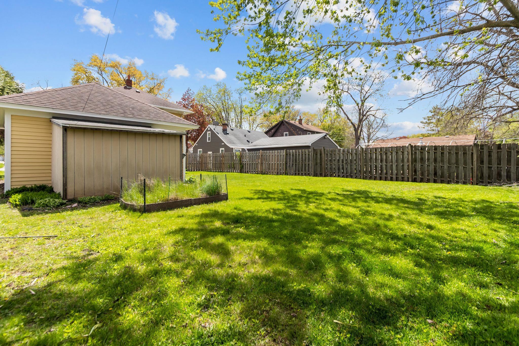 1028 West Summer Street Appleton, WI 54914 - Photo 31 of 32