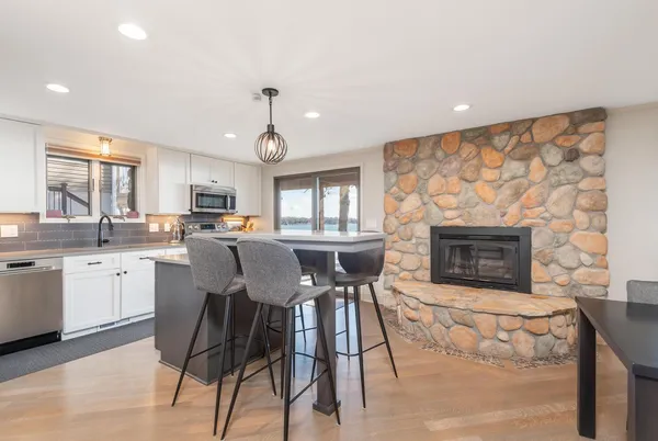 $1,799,900 | 3008 Highland Boulevard, Mound, MN 55364