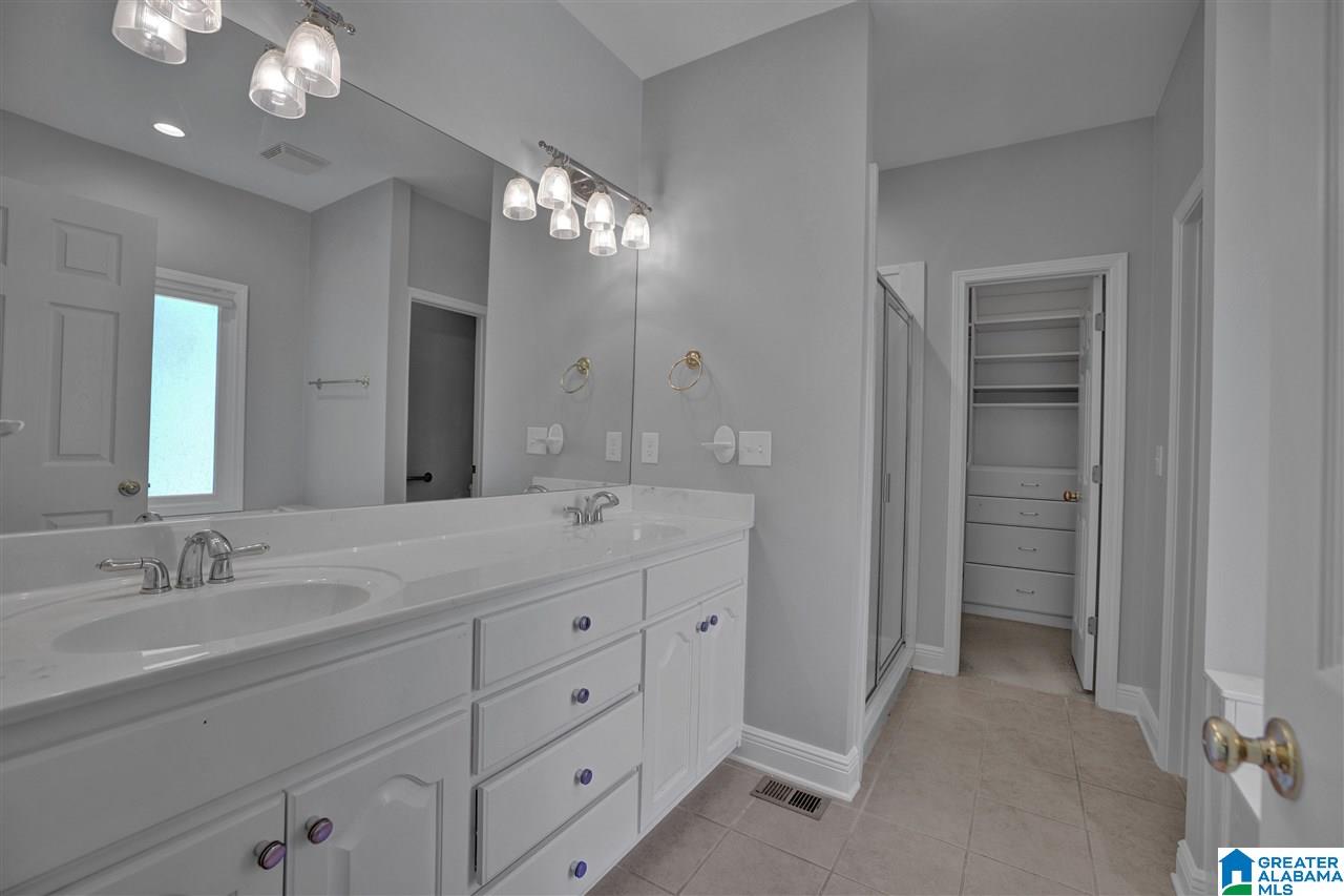 4590 South Shades Crest Road Bessemer, AL 35022 - Photo 17 of 39