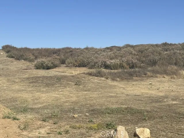 17 Keller Road Winchester, CA 92596 - Photo 5 of 21 a view of ocean view with mountain