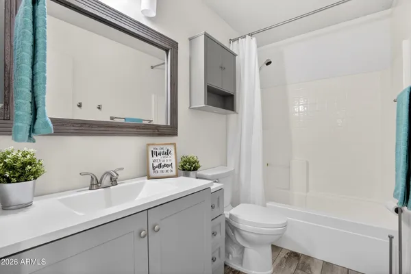 $345,000 | 2412 West St Kateri Drive, Phoenix, AZ 85041