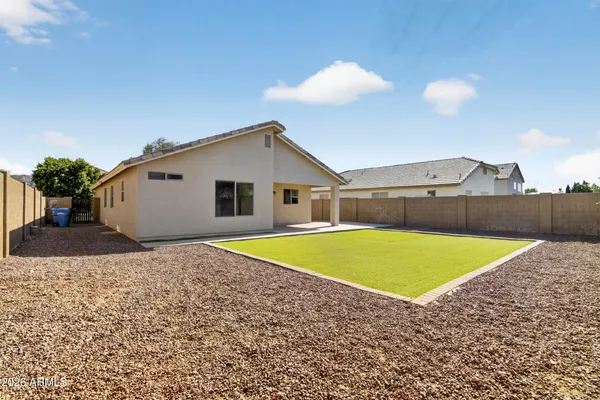 $345,000 | 2412 West St Kateri Drive, Phoenix, AZ 85041