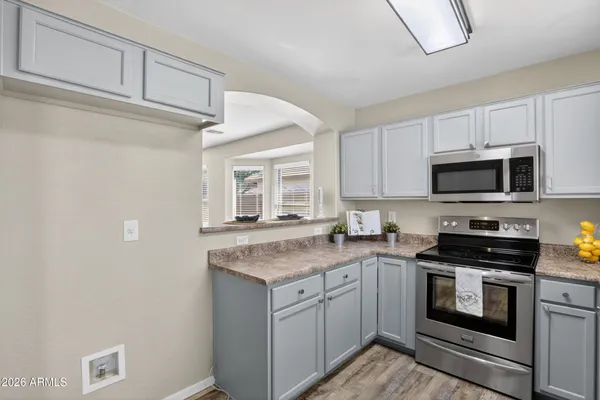 $345,000 | 2412 West St Kateri Drive, Phoenix, AZ 85041