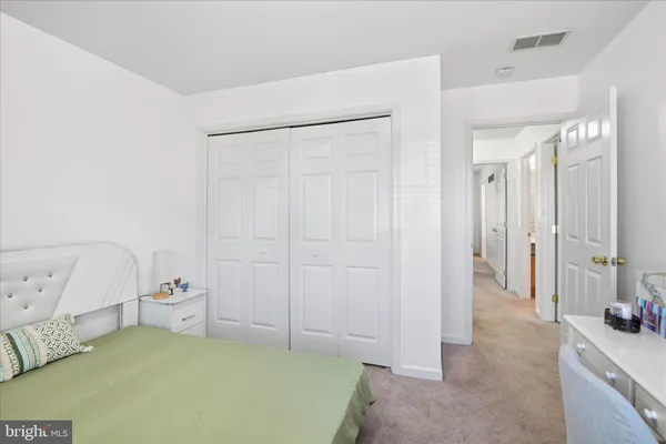 $320,000 | 118 East Broad Street, New Holland, PA 17557