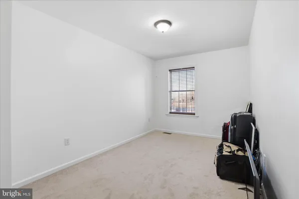 $320,000 | 118 East Broad Street, New Holland, PA 17557