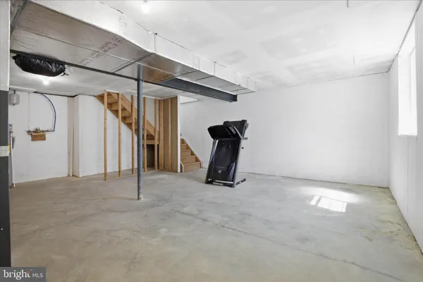 $320,000 | 118 East Broad Street, New Holland, PA 17557