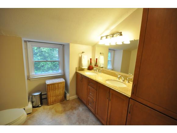 123 Spur Road Dover, NH 03820 - Photo 21 of 36