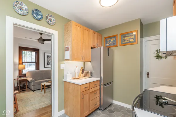$149,000 | 5613 East Washington Street, Unit 2, Indianapolis, IN 46219