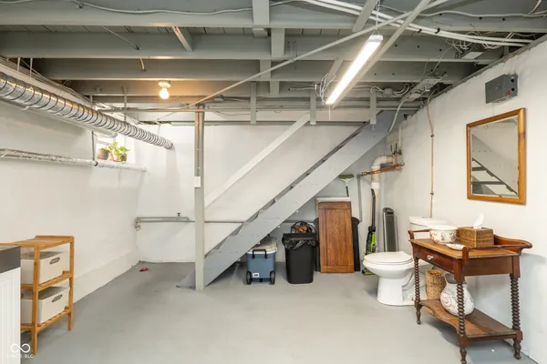 $149,000 | 5613 East Washington Street, Unit 2, Indianapolis, IN 46219