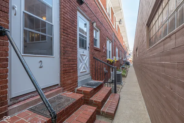 $149,000 | 5613 East Washington Street, Unit 2, Indianapolis, IN 46219