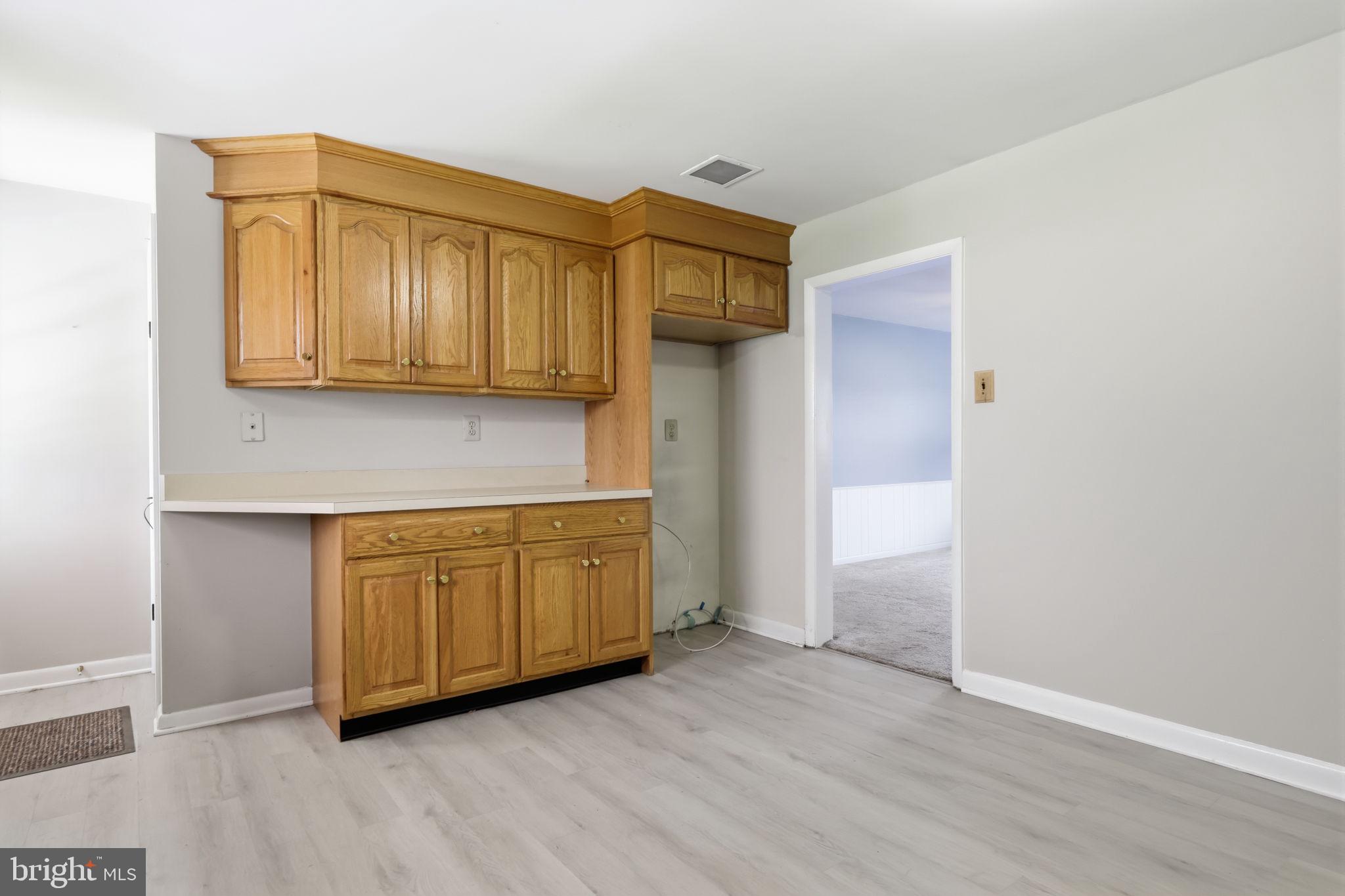 830 Almshouse Road Warminster, PA 18974 - Photo 14 of 30 Kitchen