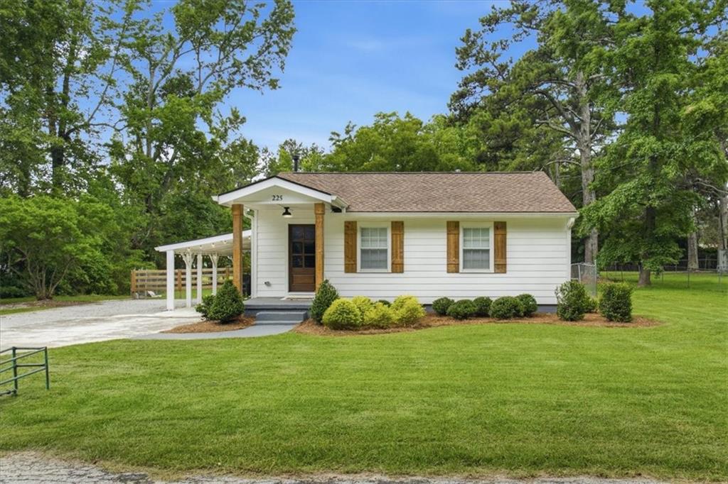 225 Moore Road Oxford, GA 30054 - Photo 2 of 34