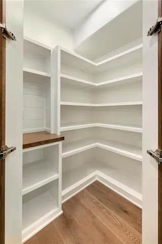 $619,000 | 3932 Southwest Flintrock Drive, Lee's Summit, MO 64082