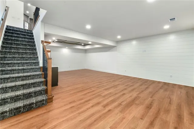 $619,000 | 3932 Southwest Flintrock Drive, Lee's Summit, MO 64082