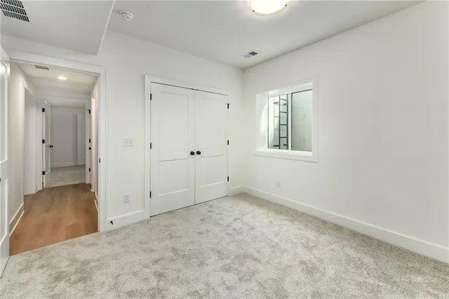 $619,000 | 3932 Southwest Flintrock Drive, Lee's Summit, MO 64082