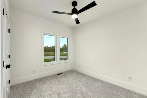 $619,000 | 3932 Southwest Flintrock Drive, Lee's Summit, MO 64082