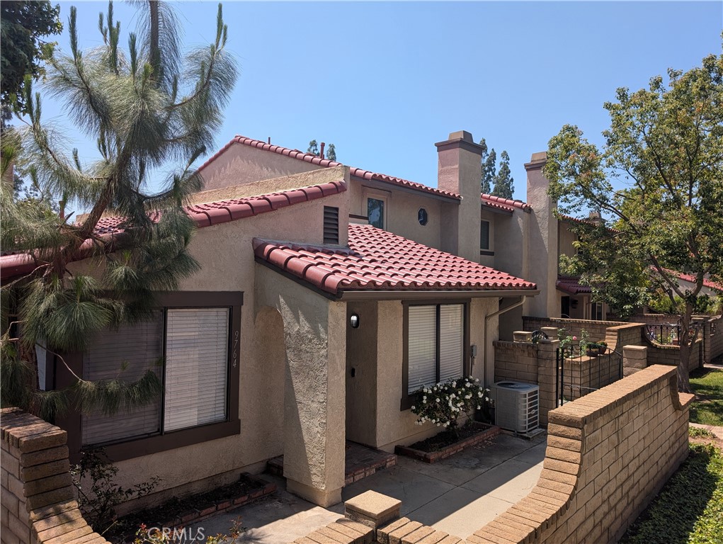 9764 Louise Way Rancho Cucamonga, CA 91730 - Photo 3 of 31