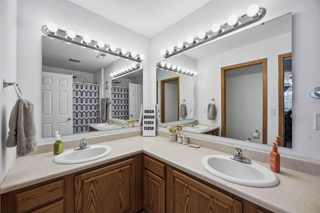 3516 Prairie Creek Road Southwest Cedar Rapids, IA 52404 - Photo 20 of 34 Gallery Image 20