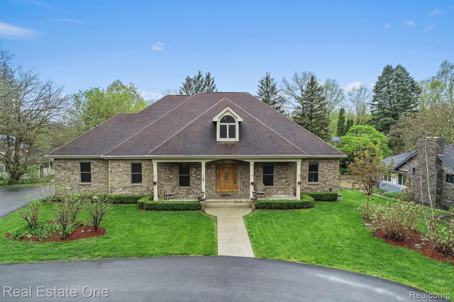 6321 Maybee Road Clarkston, MI 48346 - Photo 42 of 47 DJI_0411.jpg
