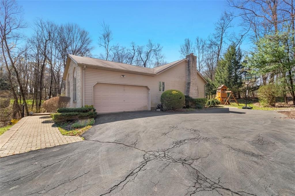 116 Jason Drive Valencia, PA 16059 - Photo 18 of 25