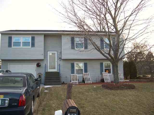 47 Meadowbrook Road Watervliet, NY 12189 - Photo 9 of 9 Photo 9