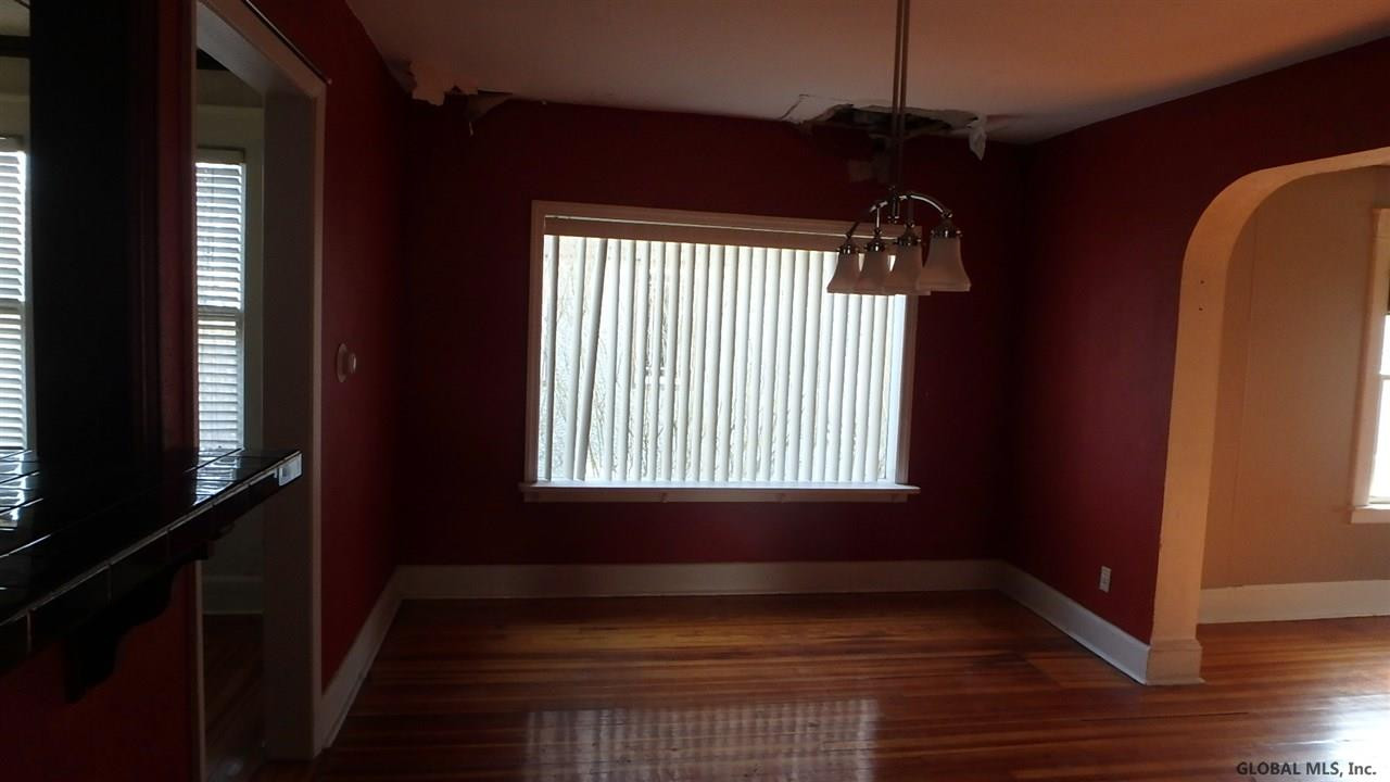 1738 Lenox Road Schenectady, NY 12308 - Photo 6 of 10 Photo 6