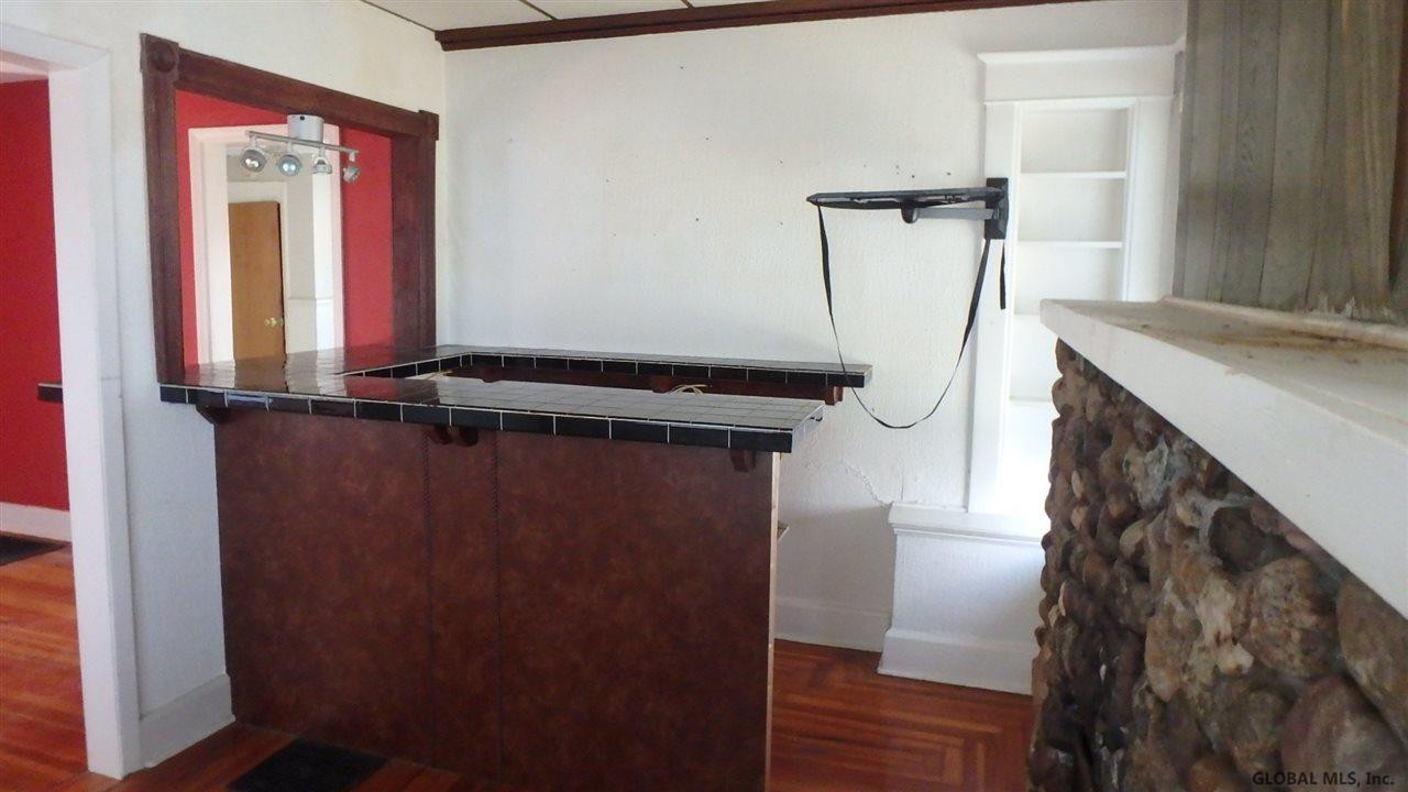 1738 Lenox Road Schenectady, NY 12308 - Photo 8 of 10 Photo 8