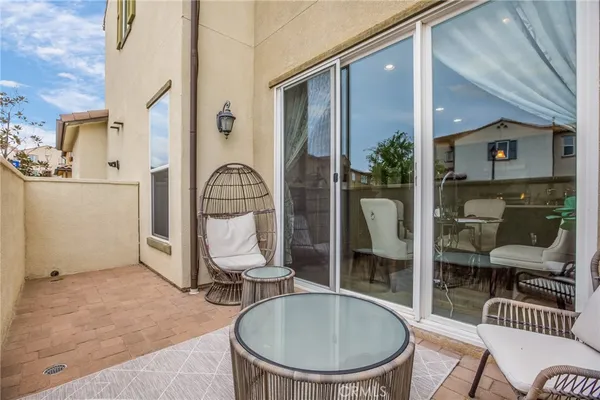 $4,840 | 20310 Paseo Los Arcos, Porter Ranch, CA 91326