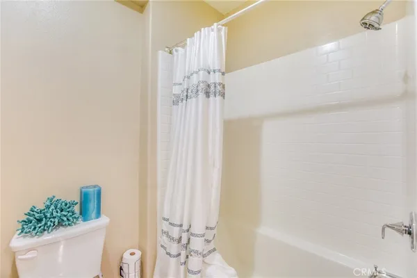 $4,840 | 20310 Paseo Los Arcos, Porter Ranch, CA 91326