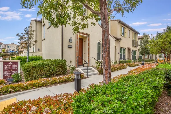 $4,840 | 20310 Paseo Los Arcos, Porter Ranch, CA 91326