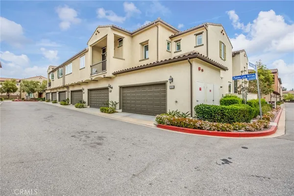 $4,840 | 20310 Paseo Los Arcos, Porter Ranch, CA 91326