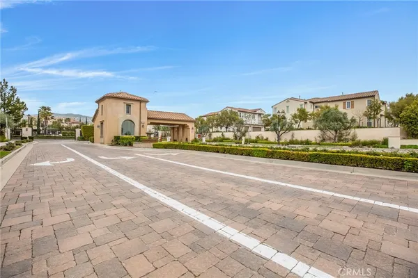 $4,840 | 20310 Paseo Los Arcos, Porter Ranch, CA 91326
