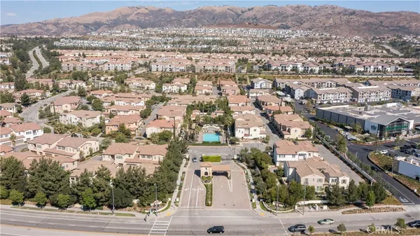 $4,840 | 20310 Paseo Los Arcos, Porter Ranch, CA 91326